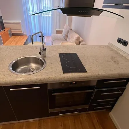 Apartment Skanderbeg Square Center