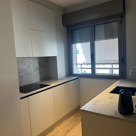 Skanderbeg Square Center *