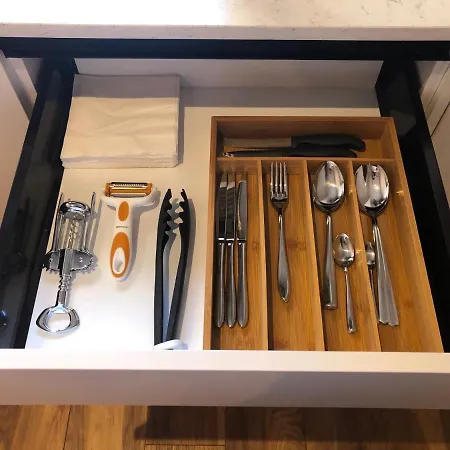 Lägenhet Skanderbeg Square Center *