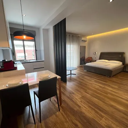 Skanderbeg Square Center * 地拉那