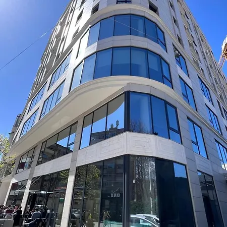 Skanderbeg Square Center 地拉那