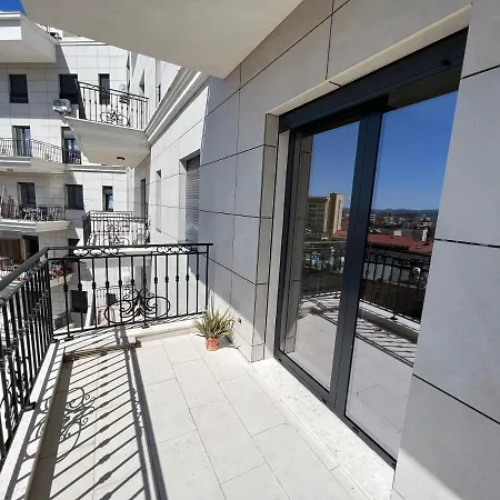 Apartamento Skanderbeg Square Center *