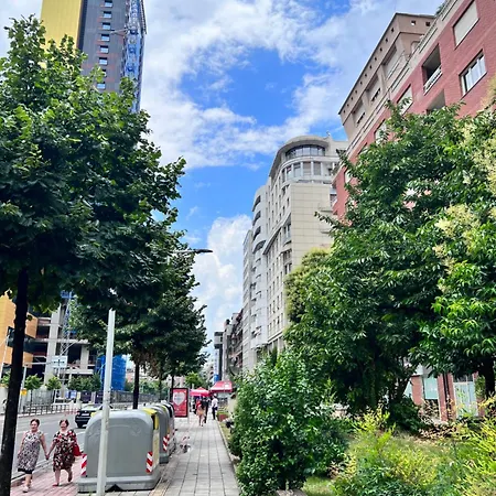 公寓 Skanderbeg Square Center *