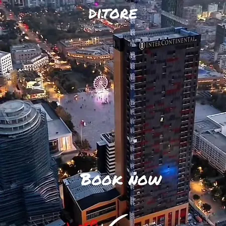 Skanderbeg Square Center * 地拉那