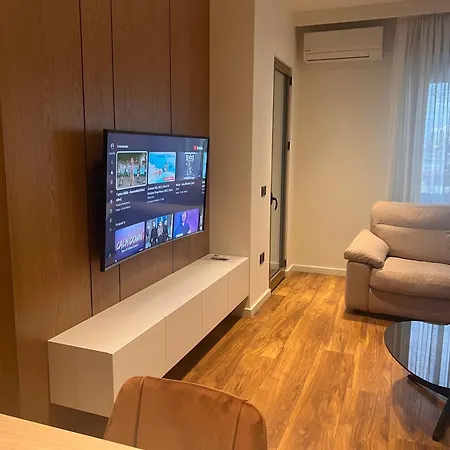 Skanderbeg Square Center شقة *