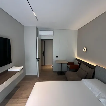 Skanderbeg Square Center Apartment Tirana