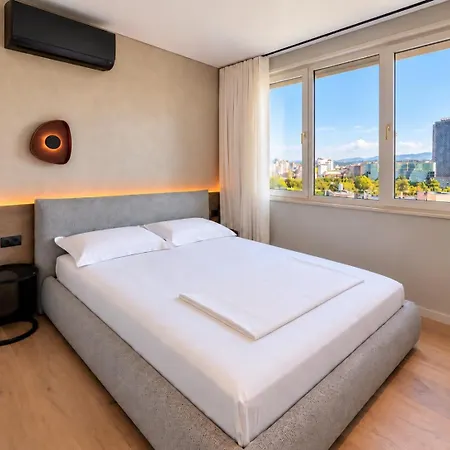 Apartment Skanderbeg Square Center Tirana