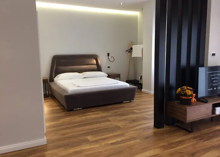 Skanderbeg Square Center شقة *