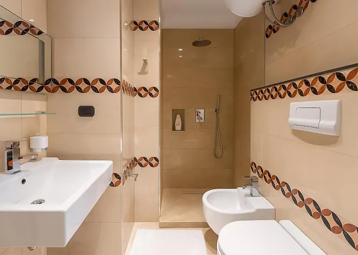 Skanderbeg Square Center تيرانا