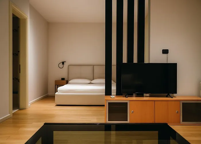 شقة Skanderbeg Square Center *