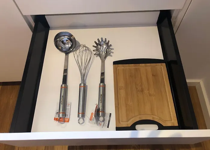 Skanderbeg Square Center شقة